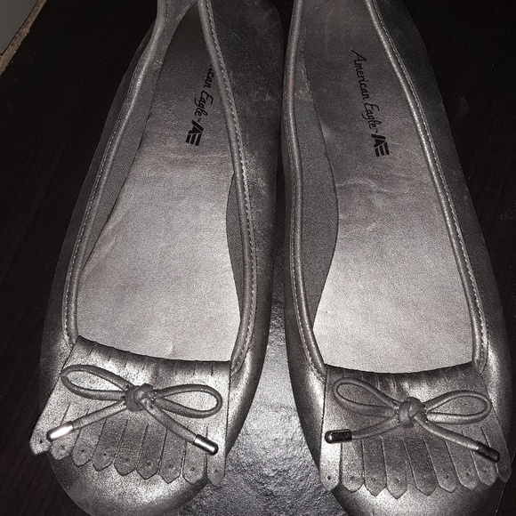 American Eagle boots and flats - Picture 3 of 7
